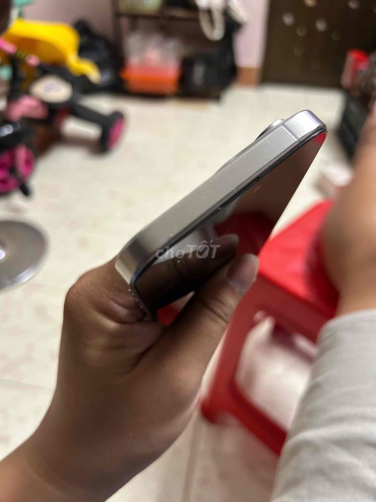Apple iPhone 15 Pro Max 256GB Bạc. Mua bán Điện thoại tại Quận 6 Tp Hồ Chí Minh được đăng bởi Phúc Khang hình 1