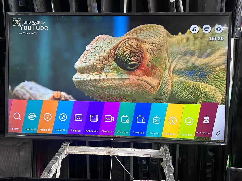 Bán smart tv LG 49inh 4k đang chạy tốt