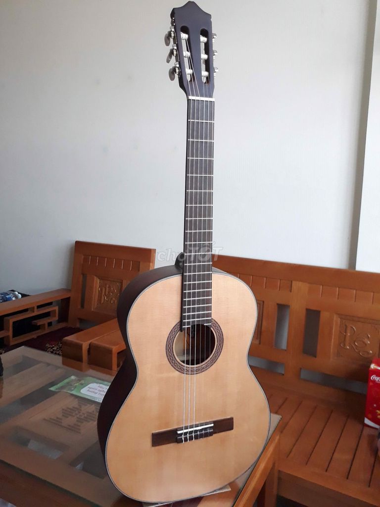 Đàn guitar classic gỗ hồng đào solid full size