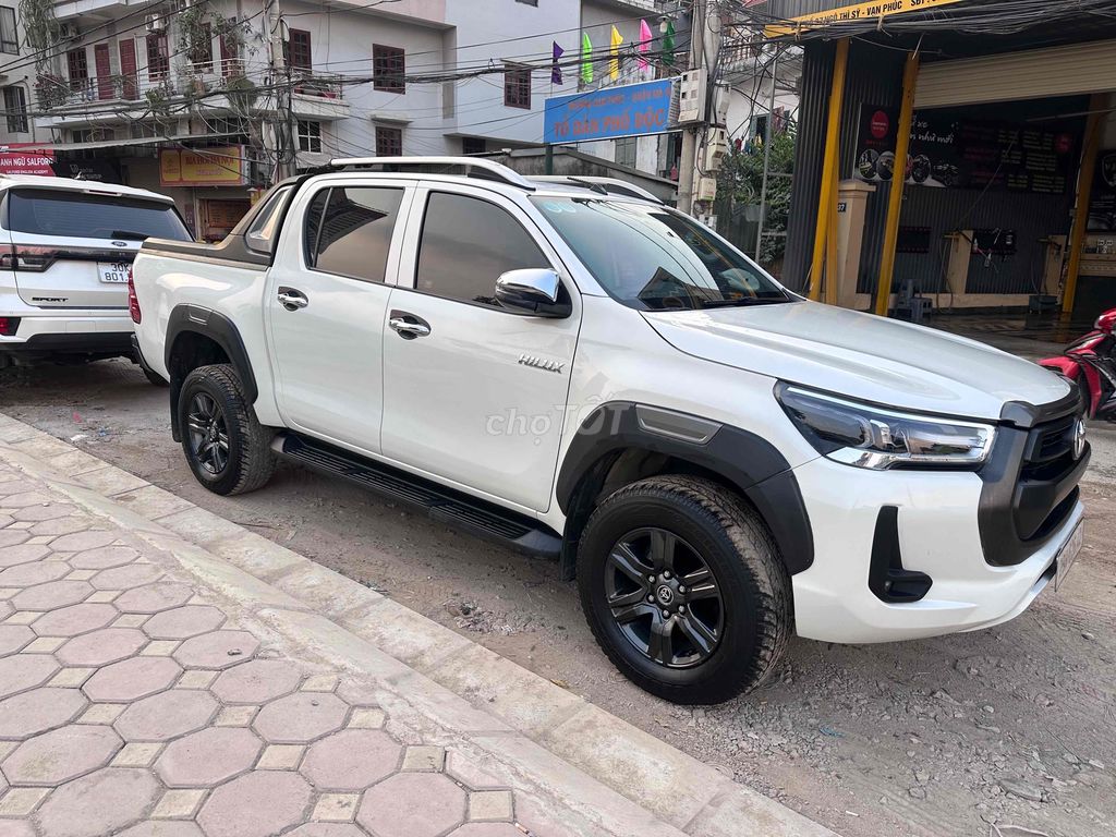 Toyota Hilux 2021 2.4E 4x2 AT - 80000 km