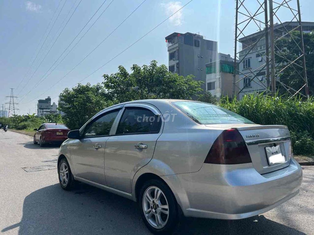 Chevrolet Aveo 2015 Bạc. Mua bán Ô tô tại Quận Hà Đông Hà Nội được đăng bởi Hiệp Xoăn Hà Đông hình 8