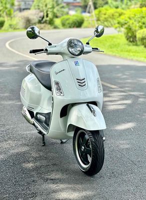 🇨🇮🇨🇮Supper GTS 125cc.3VIE.Zin Nguyên Bản. Ngay Chủ. Mua bán Xe máy tại Quận Gò Vấp Tp Hồ Chí Minh được đăng bởi VESPA ĐỨC NGUYỄN 