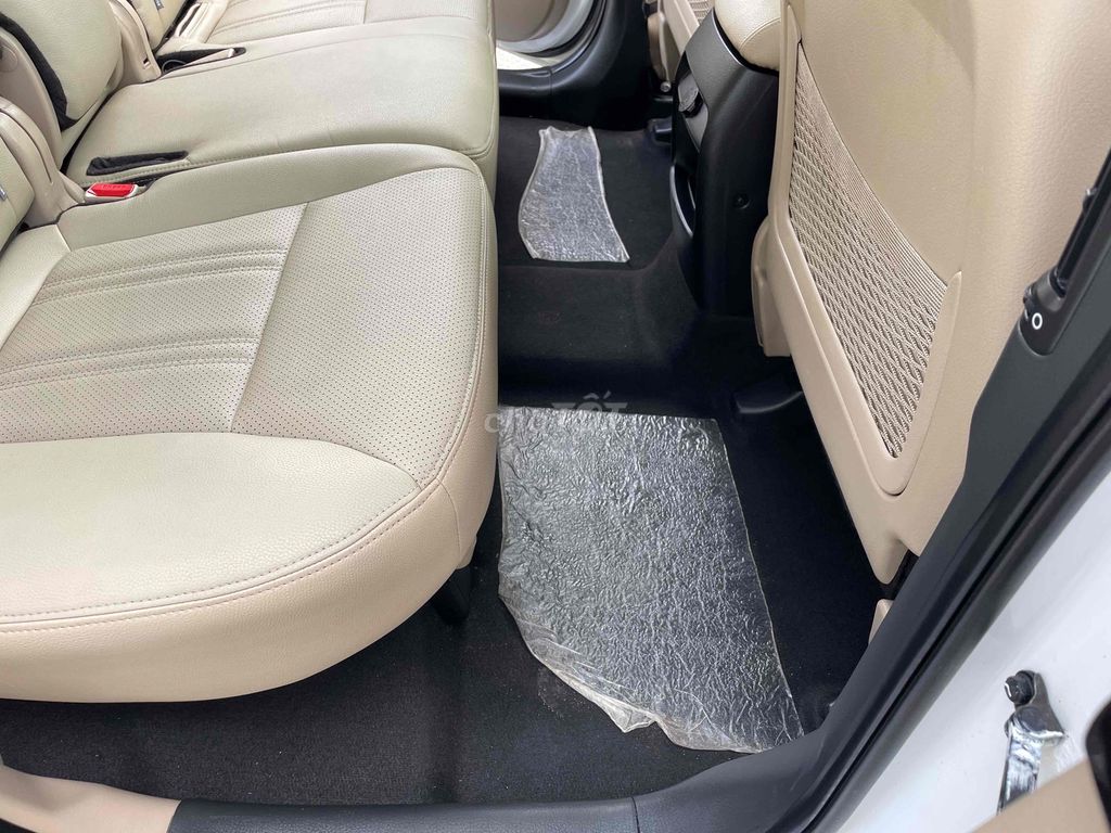 KIA Sorento 2018 Trắng Full Máy Dầu xe 1 chủ. Mua bán Ô tô tại Thành phố Thủ Đức Tp Hồ Chí Minh được đăng bởi Bảo Nam ÔTô hình 8