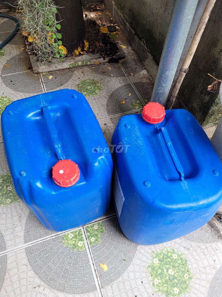 Can đựng xăng/dầu nhựa 30L. Mua bán Đồ chuyên dụng, Giống nuôi trồng tại Thành phố Vũng Tàu Bà Rịa - Vũng Tàu được đăng bởi Văn Thành hình 1
