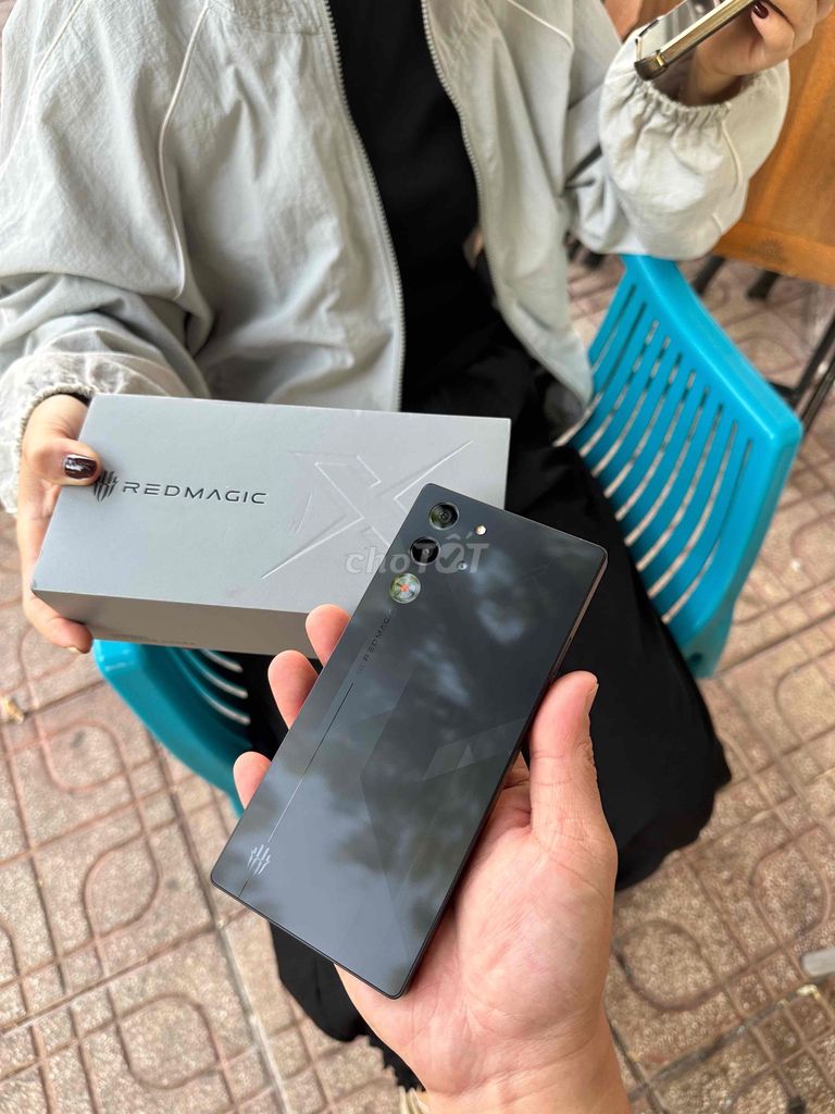 Redmagic 10 Pro 12/256gb Quốc Tế Máy zin đẹp 99%,. Mua bán Điện thoại tại Thành phố Buôn Ma Thuột Đắk Lắk được đăng bởi Xuân Tr hình 1