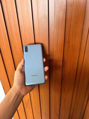 samsung A11 ram3/32 pin5000 màu xanh. Mua bán Điện thoại tại Thành phố Buôn Ma Thuột Đắk Lắk được đăng bởi phuong smarphone