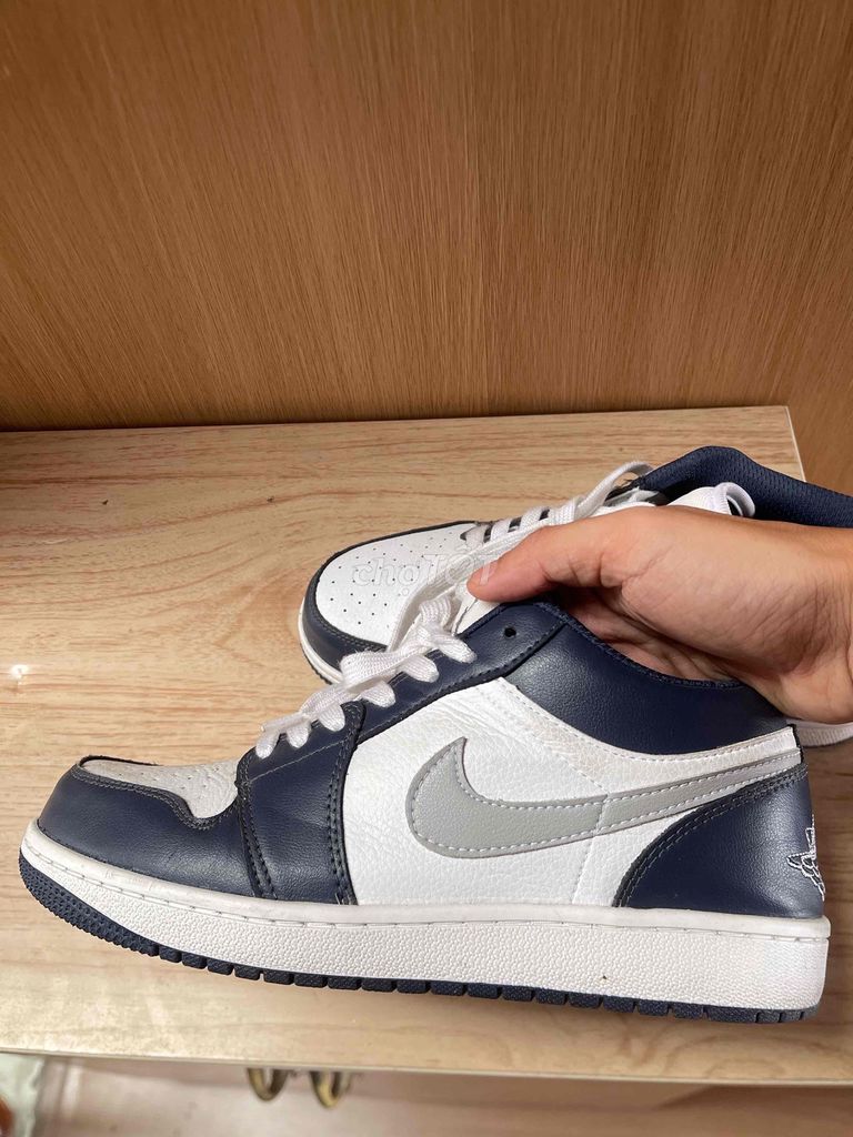 Giày thể thao Nike Jordan Midnight Nam. Mua bán Giày dép tại Quận Liên Chiểu Đà Nẵng được đăng bởi hoàng phúc hình 1