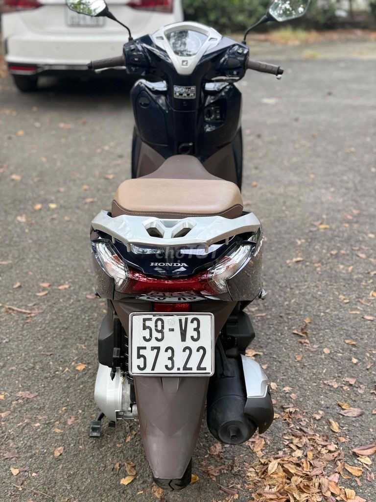 BÁN XE LEAD 2022 máy 4val lướt 4900km bstp sang te. Mua bán Xe máy tại Thành phố Thủ Đức Tp Hồ Chí Minh được đăng bởi XE MÁY ANH hình 3