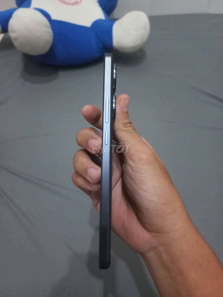 iQOO Neo Đen. Mua bán Điện thoại tại Huyện Đông Hải Bạc Liêu được đăng bởi Anh Nguyen hình 1