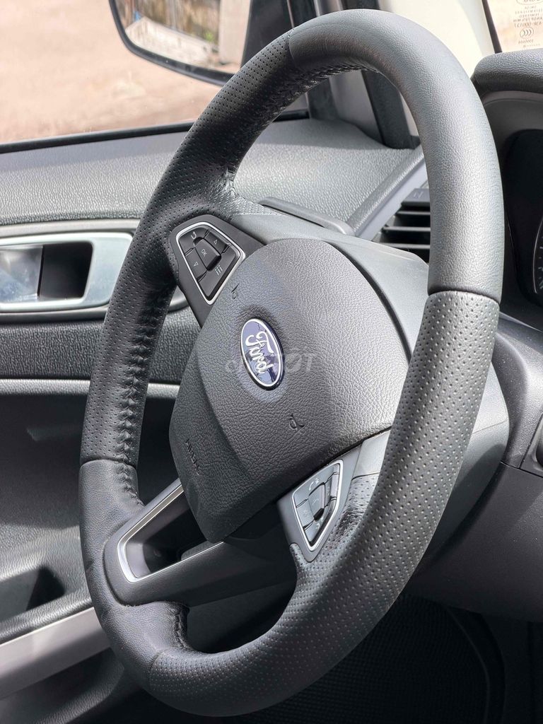 Ford EcoSport 2018 Titanium Xe 1 chủ, giữ rất kỹ. Mua bán Ô tô tại Quận Bình Tân Tp Hồ Chí Minh được đăng bởi Huỳnh Thái Đảm hình 3