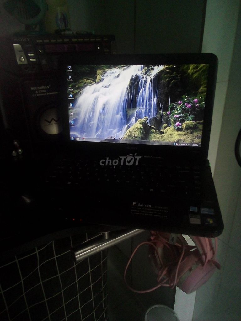 Sony Vaio E Series i3 650k. Mua bán Laptop tại Thành phố Thủ Đức Tp Hồ Chí Minh được đăng bởi Ly Ly hình 1