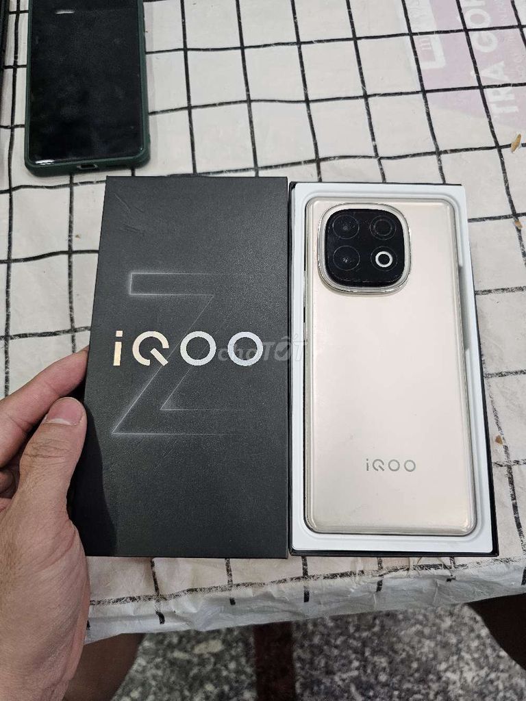 Vivo IQ00 Z10 TURBO Pro FULLBOX PIN 99% ZIN KHỎE. Mua bán Điện thoại tại Quận Tân Phú Tp Hồ Chí Minh được đăng bởi Ngô Minh Mobile  hình 1