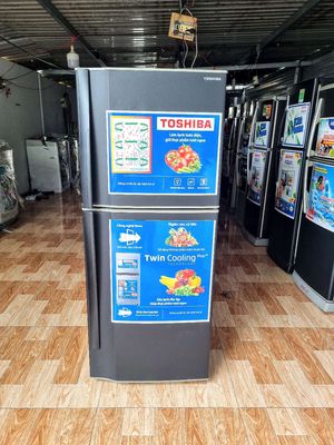 Tủ lạnh TOSHIBA 200 LIT . Ngăn đông rộng