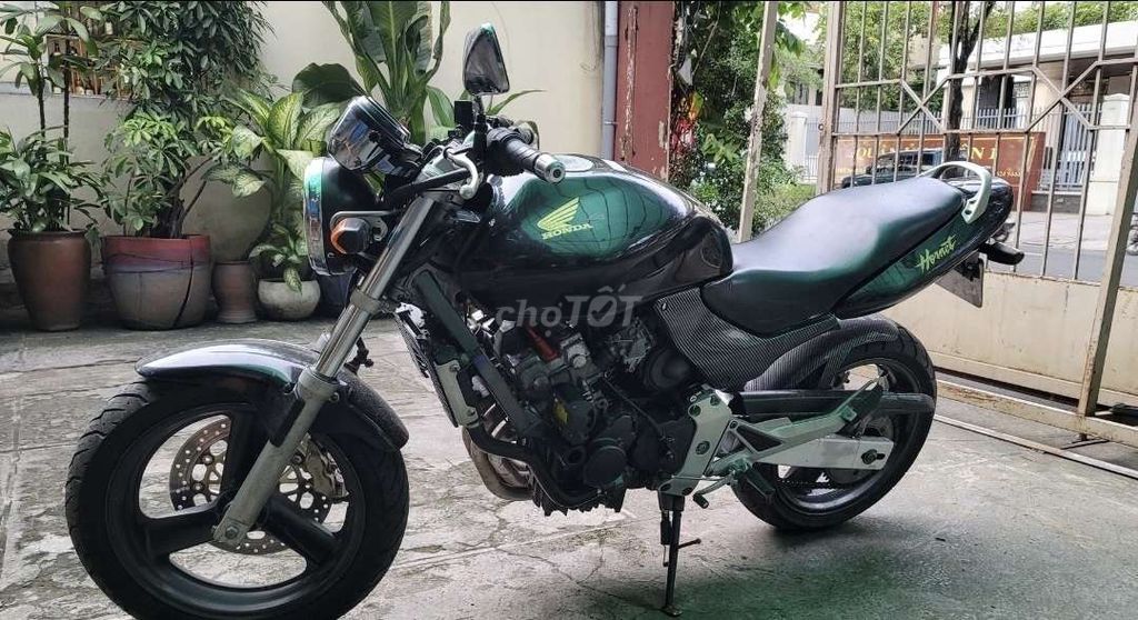 Hornet 250cc. 4 máy. Mua bán Xe máy tại Quận 1 Tp Hồ Chí Minh được đăng bởi Khoi Le hình 1