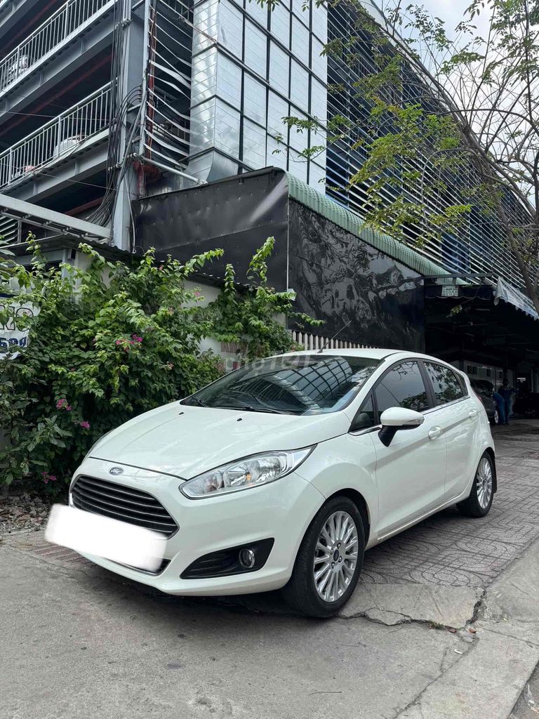 Ford Fiesta 2018 1.0 AT Sport - 76000 km