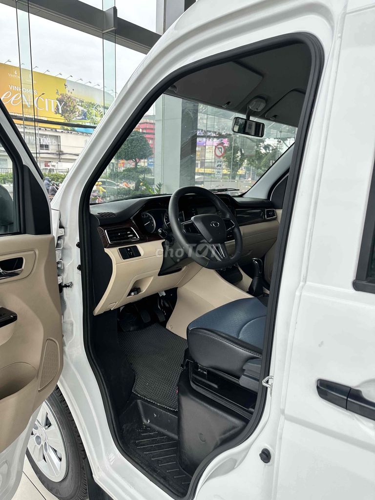 Xe Van 5 chỗ số tự động, đời 2025 750kg. Mua bán Xe tải, xe ben tại Quận 12 Tp Hồ Chí Minh được đăng bởi Nguyễn Ngọc Thiện hình 3