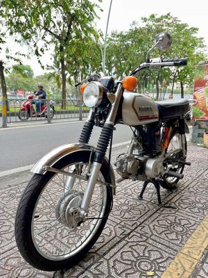 Honda SS50 1989 Bạc. Mua bán Xe máy tại Quận Phú Nhuận Tp Hồ Chí Minh được đăng bởi Nga Trần