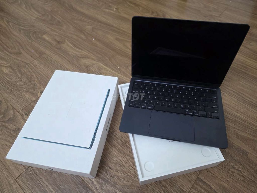 Macbook Air M2 13.6 inch 256GB chính hãng VN. Mua bán Laptop tại Quận Cầu Giấy Hà Nội được đăng bởi Nguyễn Quyền hình 1