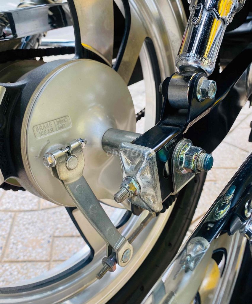 Suzuki GZ 150A siêu lướt chuẩn zin trùm mền 7 năm✅. Mua bán Xe máy tại Quận Ninh Kiều Cần Thơ được đăng bởi Hiếu Xe máy Tân Liên Hưng 2 hình 12