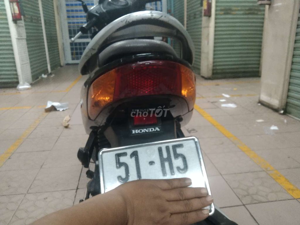 Xe tay ga click 110 đen. Mua bán Xe máy tại Quận 8 Tp Hồ Chí Minh được đăng bởi Lưu Trường Khải hình 6