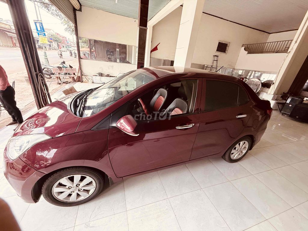 Trời mưa tới rồi ai cần mua xe E bán i10 2015 AT. Mua bán Ô tô tại Huyện Cư M'gar Đắk Lắk được đăng bởi Lưu Tấn Tri hình 9