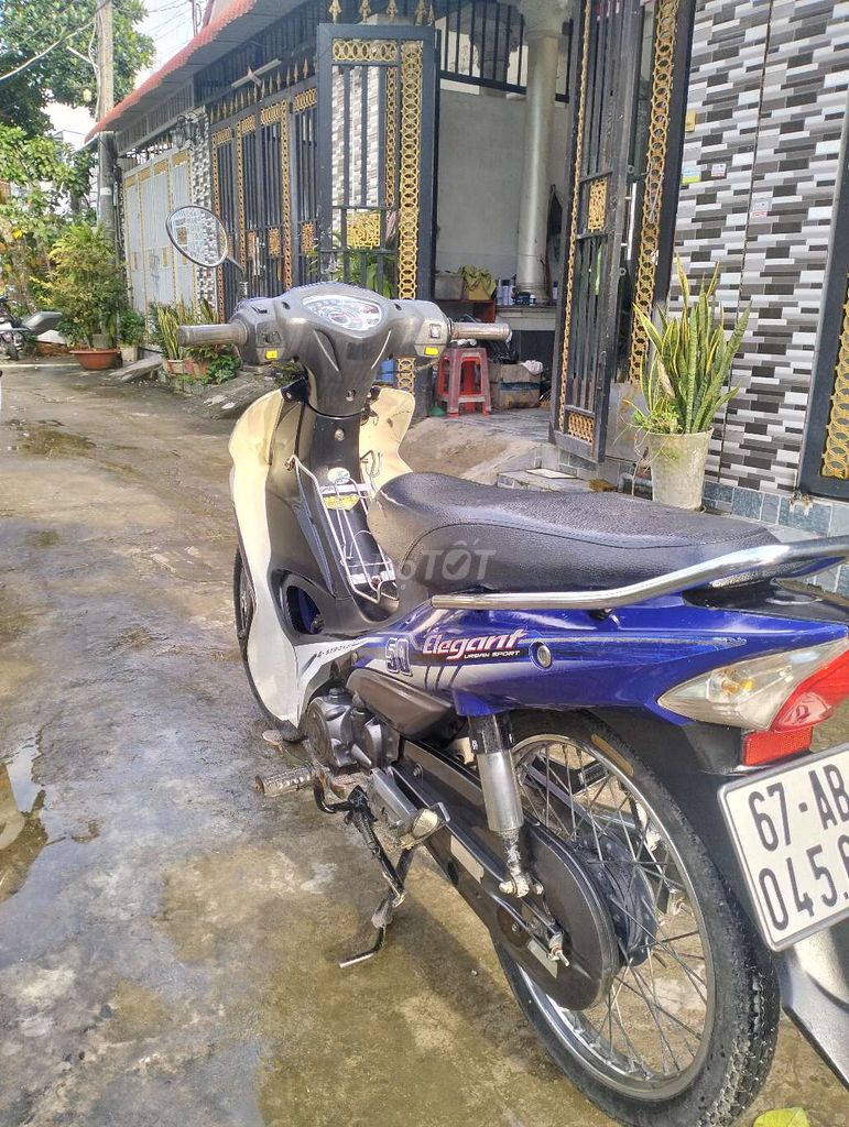 Xe đẹp máy êm ru 50cc dành cho học sinh. Mua bán Xe máy tại Quận Bình Thuỷ Cần Thơ được đăng bởi nhật Cường  hình 4