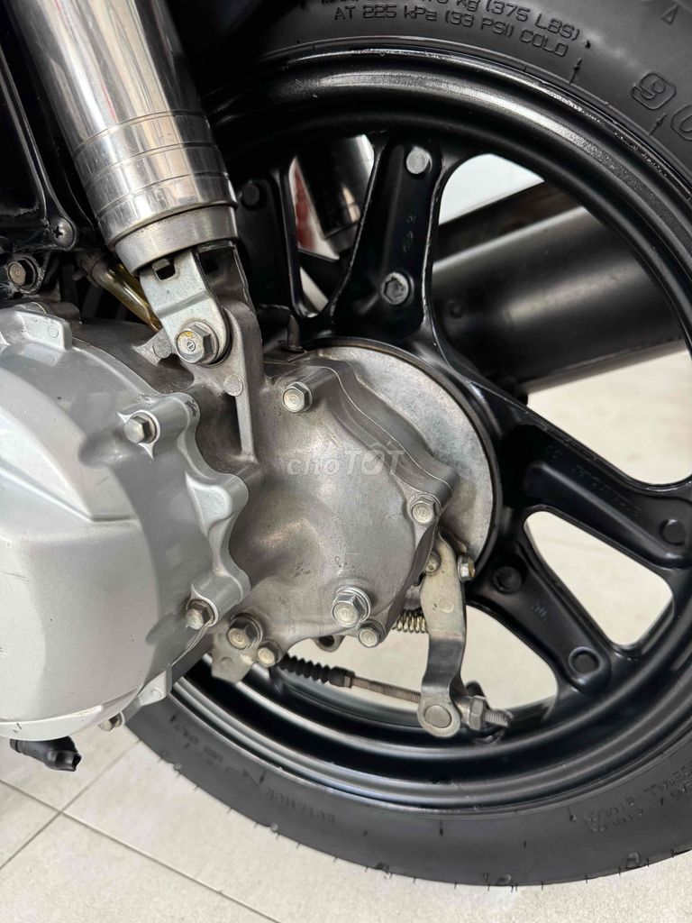 Air Blade 110cc Đời 2011.. Xe Còn Khá Đẹp. Mua bán Xe máy tại Thành phố Long Xuyên An Giang được đăng bởi Cửa Hàng Xe Minh Hạnh hình 5