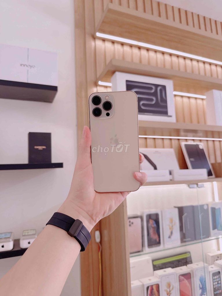 iPhone 13 Pro Max 128GB VN/a Gold đẹp nét. Mua bán Điện thoại tại Quận Đống Đa Hà Nội được đăng bởi Ngô Minh Hoàng hình 1