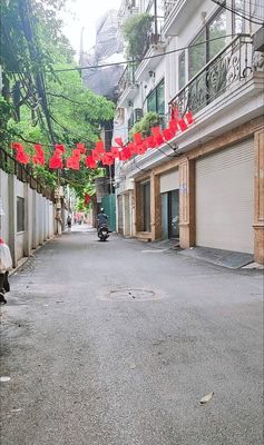 Townhouse 110 m² · Ngõ 110 Cầu Giấy