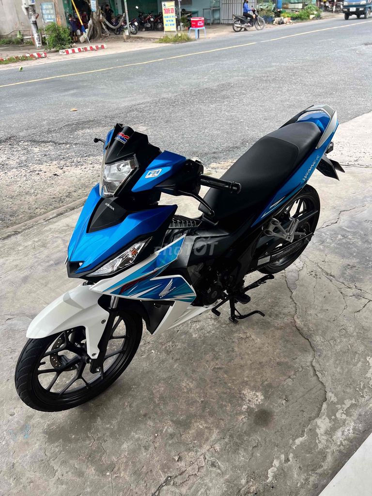 Winner V1 2017 xe đẹp Máy Zin (trả góp). Mua bán Xe máy tại Huyện Lai Vung Đồng Tháp được đăng bởi Cửa Hàng Xe Gắn Máy PHONG uy tín hình 4