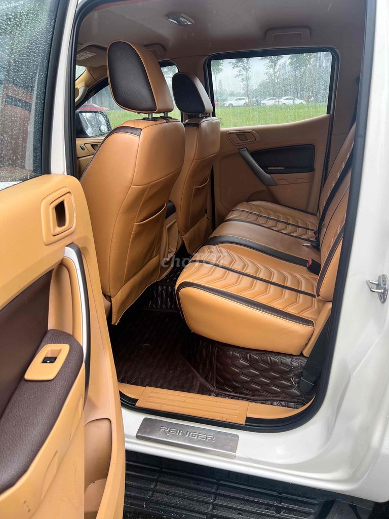 Ford Ranger Raptor Trắng 80000 km. Mua bán Ô tô tại Quận Hoàng Mai Hà Nội được đăng bởi Nguyễn Nam hình 9