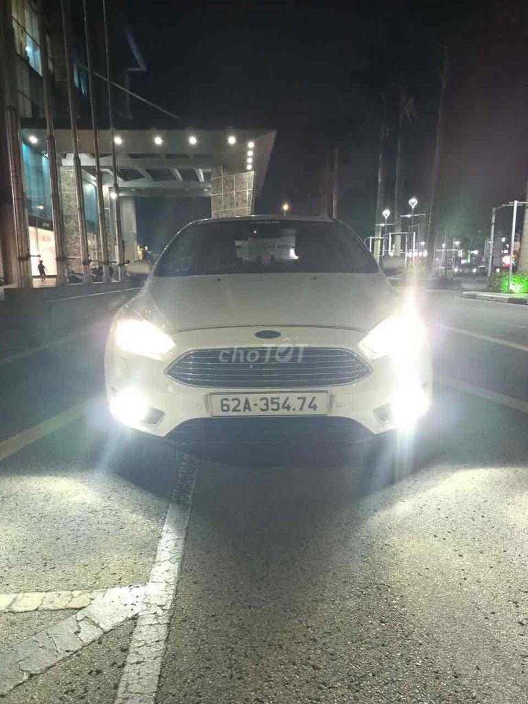 Chính chủ cà vẹt bán xe Ford Focus 2016. Mua bán Ô tô tại Thành phố Thủ Dầu Một Bình Dương được đăng bởi Ms Ân Ân hình 6