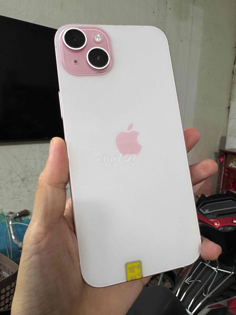 IPHONE 15 PLUS. Mua bán Điện thoại tại Quận Tân Phú Tp Hồ Chí Minh được đăng bởi Nguyen Anh Apple Watch hình 1