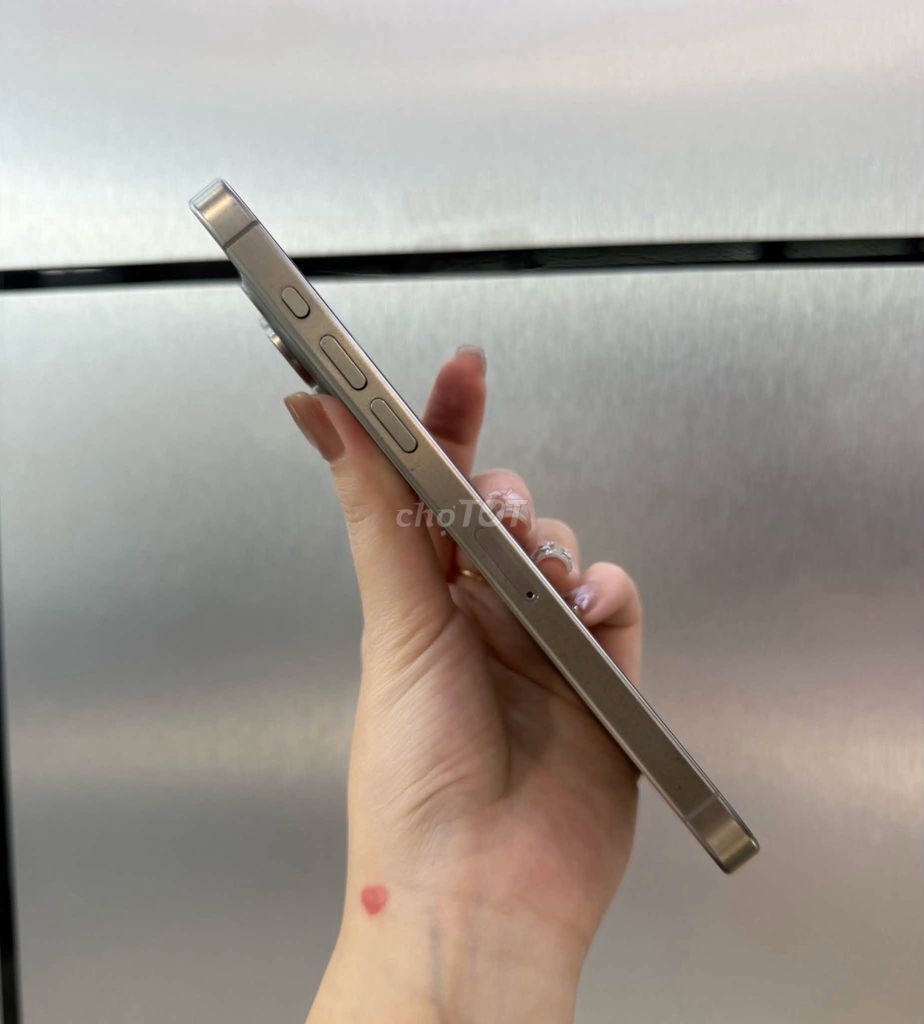 Apple iPhone 15 Pro Max 256GB Natural VNA Mới. Mua bán Điện thoại tại Quận Gò Vấp Tp Hồ Chí Minh được đăng bởi Hội Đồ Điện Tử hình 1