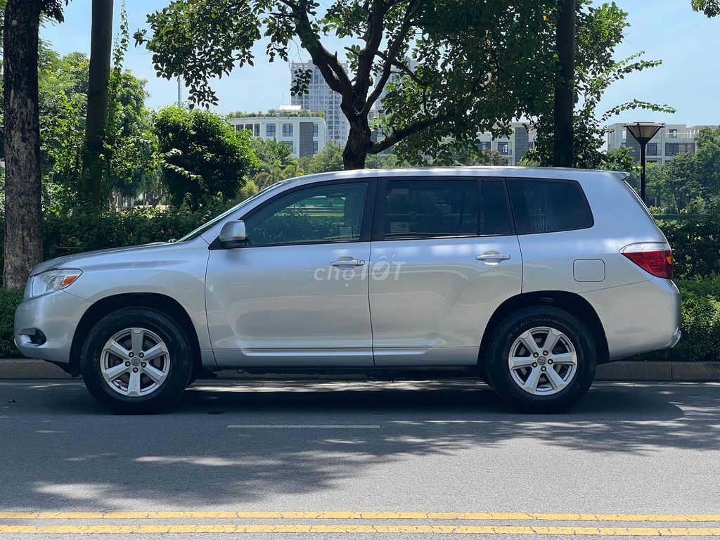 Toyota Highlander 2008 - 190000 km. Mua bán Ô tô tại Quận Cầu Giấy Hà Nội được đăng bởi Cửa hàng Đại Tín Auto hình 3