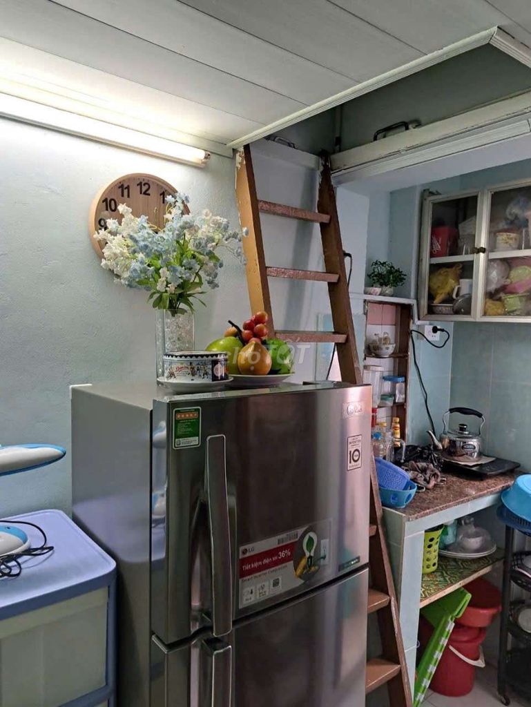 КВАРТИРА CC НА 3-М ЭТАЖЕ DTSD: 10 М² С СОБСТВЕННЫМ РОЗОВЫМ ЧЕРДАКОМ