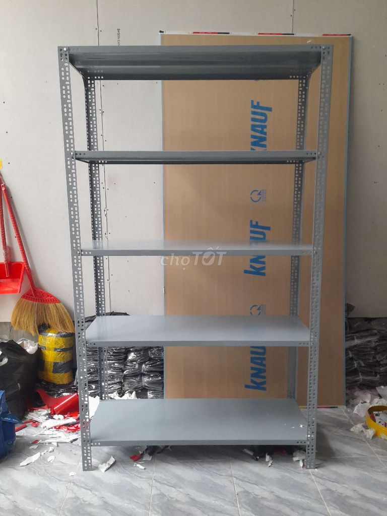 Kệ sắt V lỗ Cao 2mx 1m2x40cm 5 tầng . Mua bán Tủ, kệ gia đình tại Thành phố Biên Hòa Đồng Nai được đăng bởi Thu Hoàng hình 1