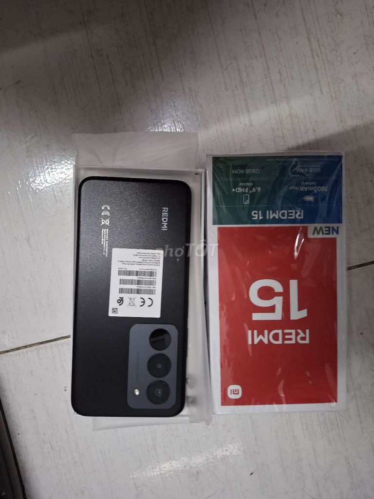 Xiaomi Redmi 15 128GB Đen Mới. Mua bán Điện thoại tại Quận Gò Vấp Tp Hồ Chí Minh được đăng bởi thuận hình 1