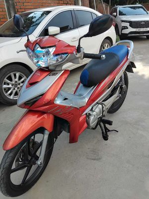 xe ga chính hãng honda có Fi.còn mới toanh.biển 30. Mua bán Xe máy tại Quận Hoàng Mai Hà Nội được đăng bởi nguyễn an 