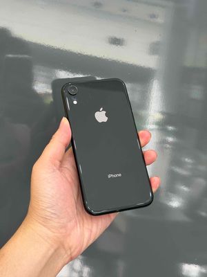iPhone XR 64GB Đen 98% zin đẹp Lock Mỹ
