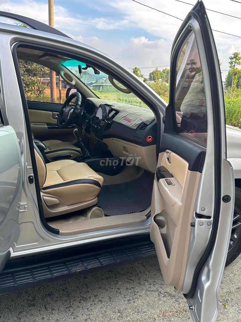 Toyota Fortuner 2016 2.5G 4x2 - 179365 km. Mua bán Ô tô tại Thị xã Tân Uyên Bình Dương được đăng bởi Ngô nhat tien hình 6
