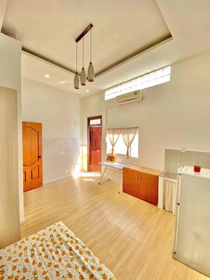 Phòng trọ 40 m² · Đường Phạm Hữu Lầu