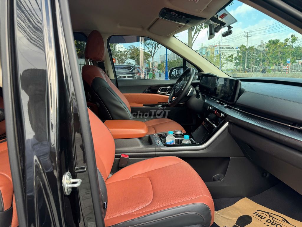 Kia Carnival 2023 Premium 2.2D 7S - 50000 km. Mua bán Ô tô tại Quận 11 Tp Hồ Chí Minh được đăng bởi Kim Ngân Xe Lướt hình 4