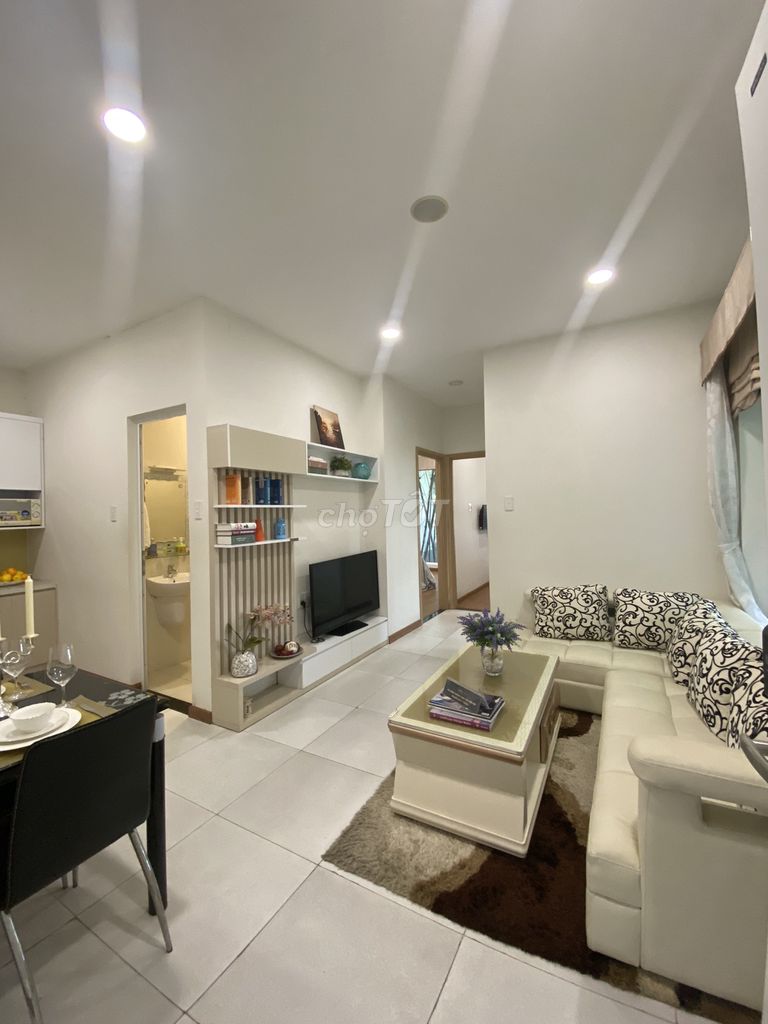 Chính chủ bán căn 57m2 Dream Home Q8 - Block DA view hồ bơi