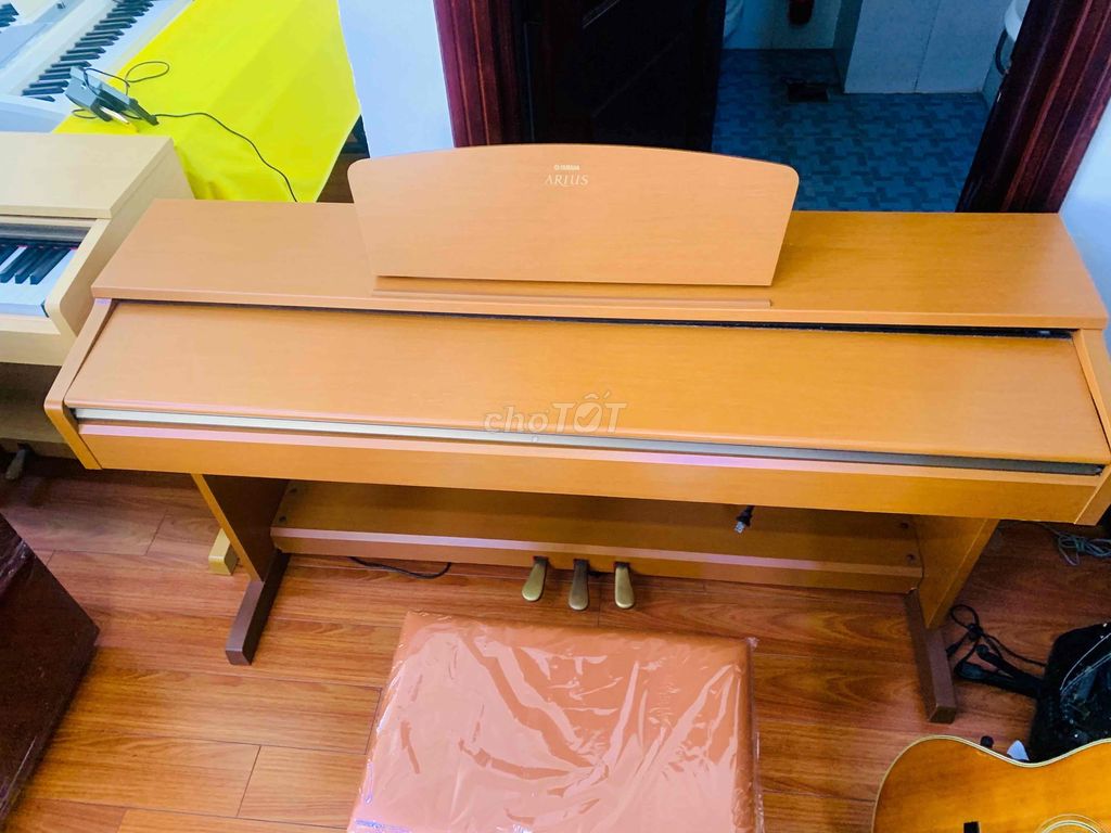 piano Yamaha ydp 151