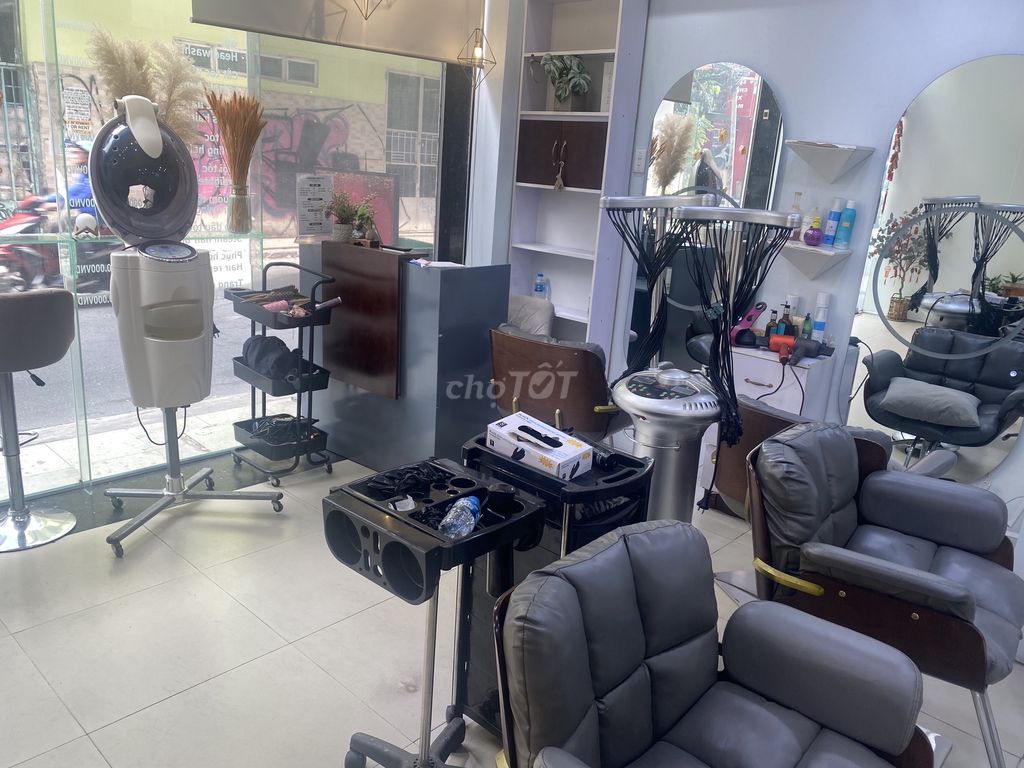 Minh Cần Thanh Lý Salon Tiệm Tóc Ở Quận Bình Thạnh