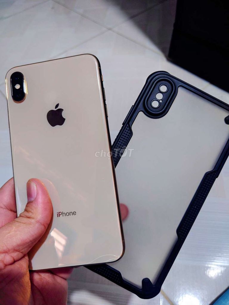 Apple iPhone XS Max 64GB Gold. Mua bán Điện thoại tại Quận Ninh Kiều Cần Thơ được đăng bởi Trải nghiệm Điện thoại hình 1