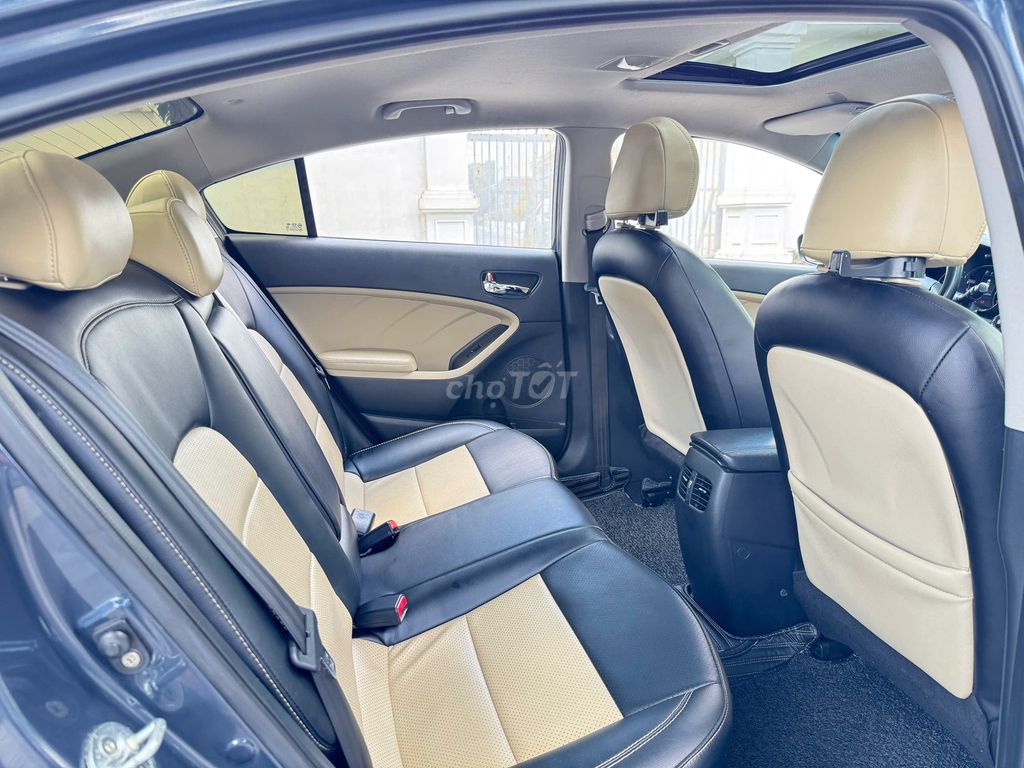 Kia cerato 2016 1.6 AT tên tư nhân. Mua bán Ô tô tại Quận Thanh Xuân Hà Nội được đăng bởi Minh Chuyên hình 13