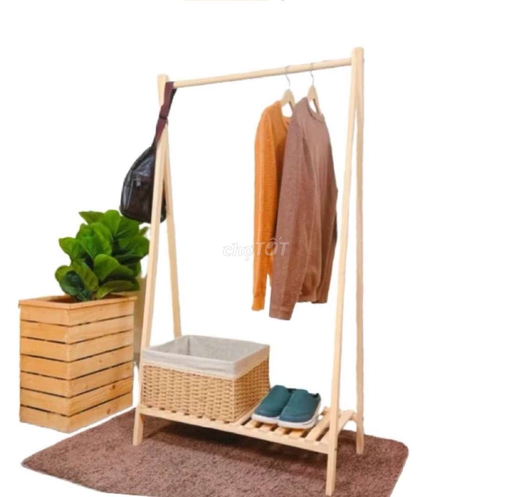 Sào treo quần áo Gỗ Vàng nhạt. Mua bán Nội thất, đồ gia dụng khác tại Quận 10 Tp Hồ Chí Minh được đăng bởi Mẫn Nhi hình 1