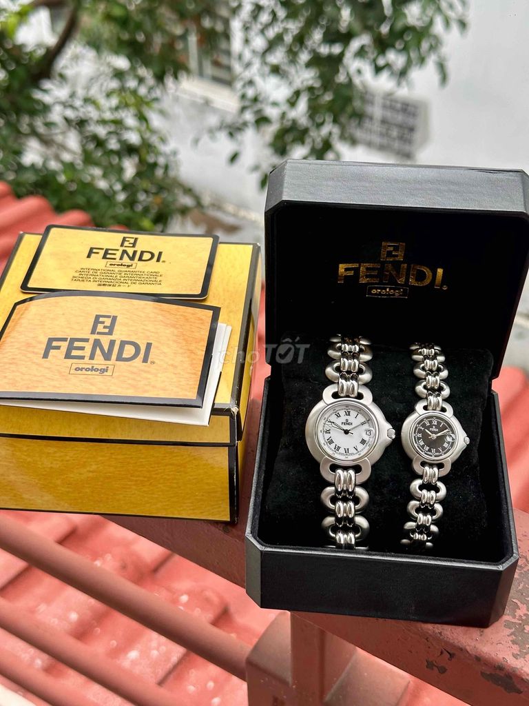 Cặp Fendi chính hãng cực đẹp